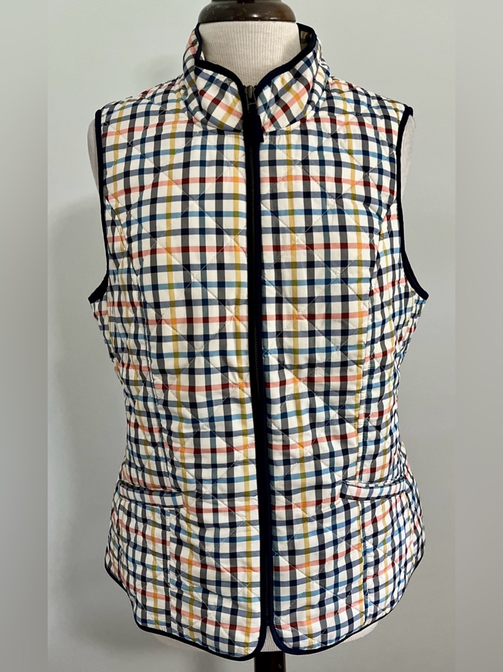 Talbots Multicolor Plaid Diamond Quilted Pockets Full Zip Vest